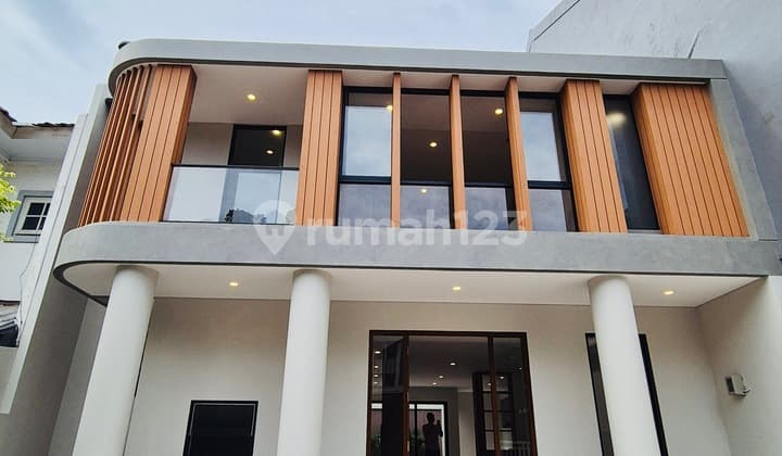 Turun Harga Dijual Cepat Rumah Bagus Siap Huni 2 lt Legenda Wisata