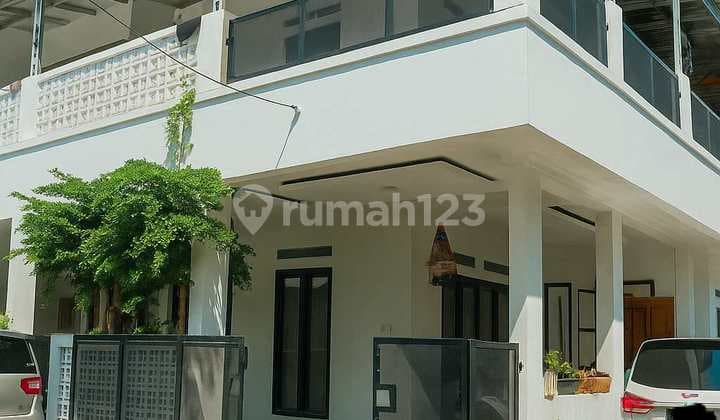 Rumah Besar Siap Huni Dibandung