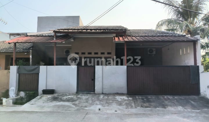 Rumah Dijual di Taman Wisma Asri, Teluk Pucung, Bekasi