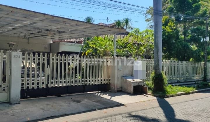 Rumah Bagus Shm Bintang Diponggo, Surabaya