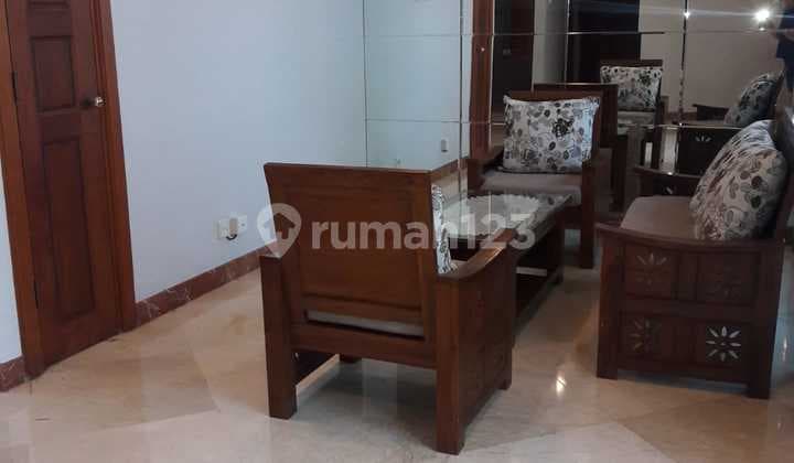 Disewakan Apartemen Prima A Lantai 10, Baru Renov Dan Siap Huni