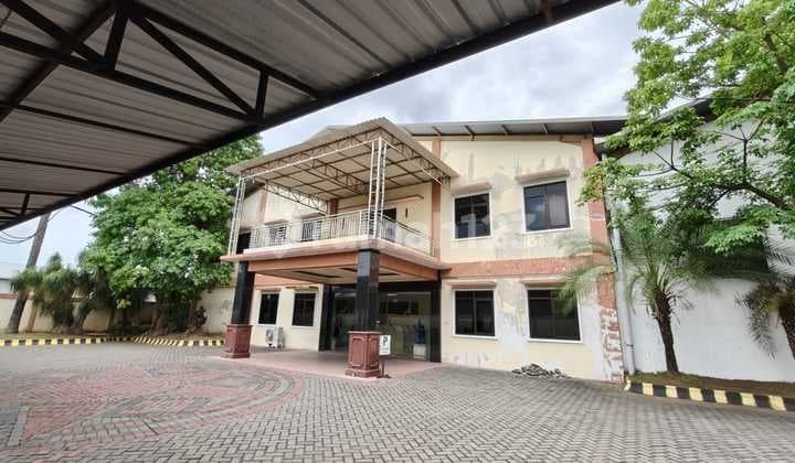 Pabrik Kondisi Bagus, Siap Pakai di Raya Pelemwatu Menganti Gresik