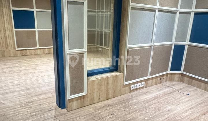For Sale House in Kebayoran Baru Area