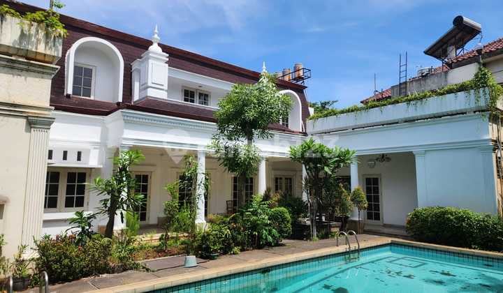 Rumah Disewakan Cocok untuk Cafe di Permata Hijau