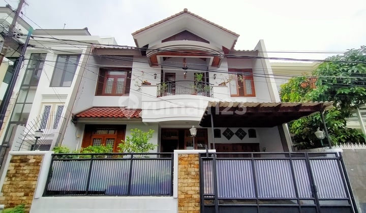 Rumah Sunrise Garden 4 Kamar 200 m2 (10x20) Timur