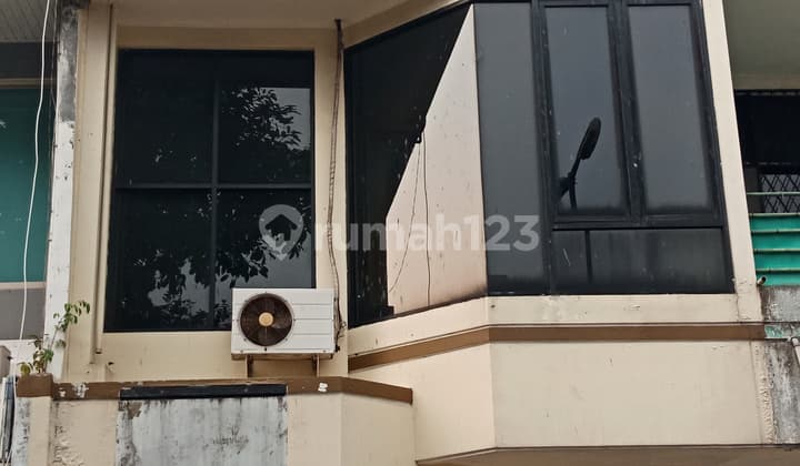 Ruko Komersil Intercon 100 M2 (5X20) Tiga Lantai Selatan