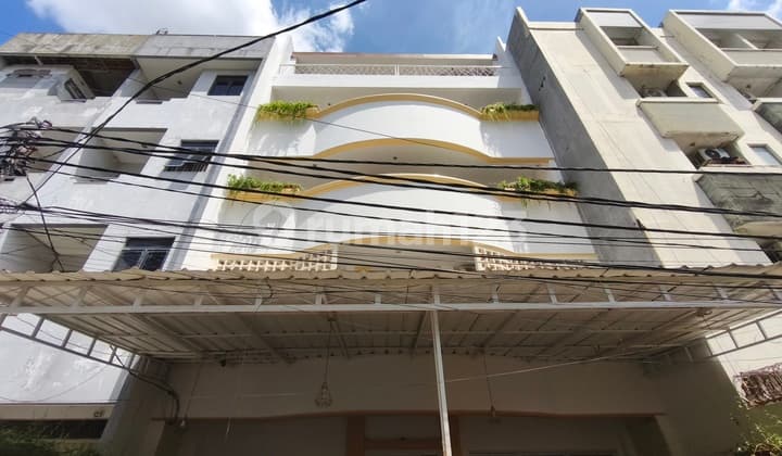 Taman Sari Kos 32 Rooms 181 m2 (9x20) Five Floors South