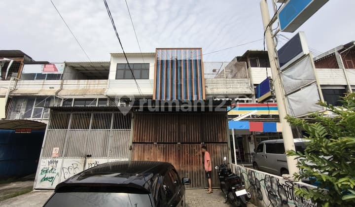 Ruko Taman Kedoya 108 m2 (4.5x24) Lima Lantai Timur Laut
