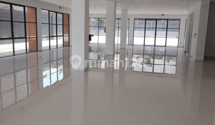 Super Elegant Simatupang Building