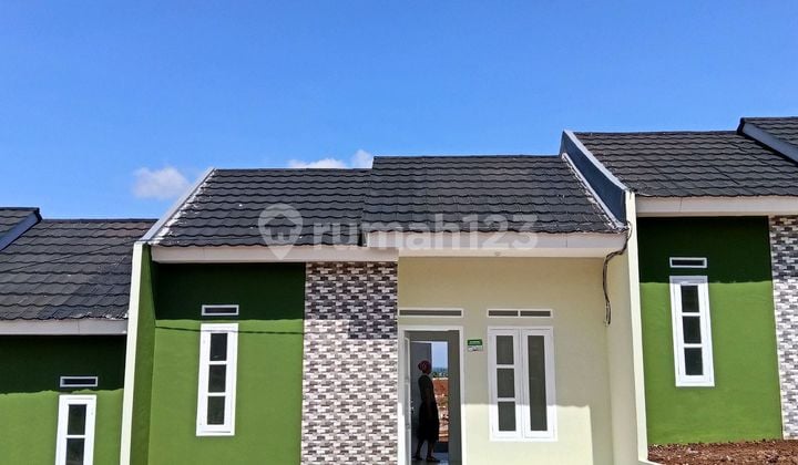 Rumah Dijual Berlokasi Strategis Dekat Pintu Tol Parungkuda