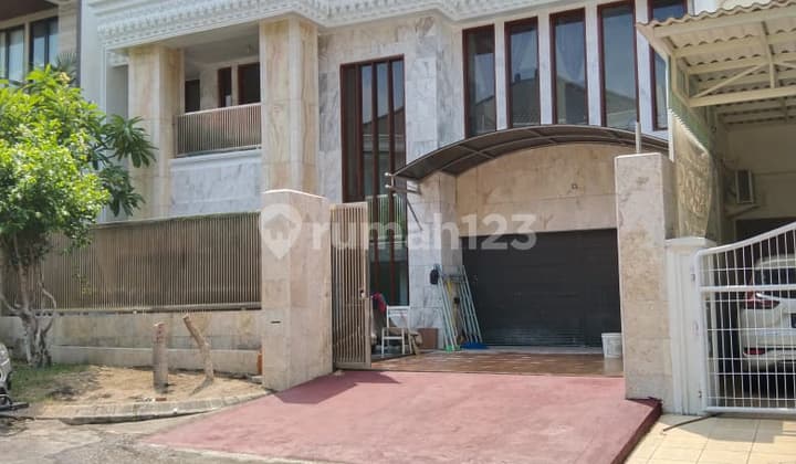 Rumah 2 Lantai Pakuwon Indah Vbi Villa Bukit Ptc Mall Shm Timur