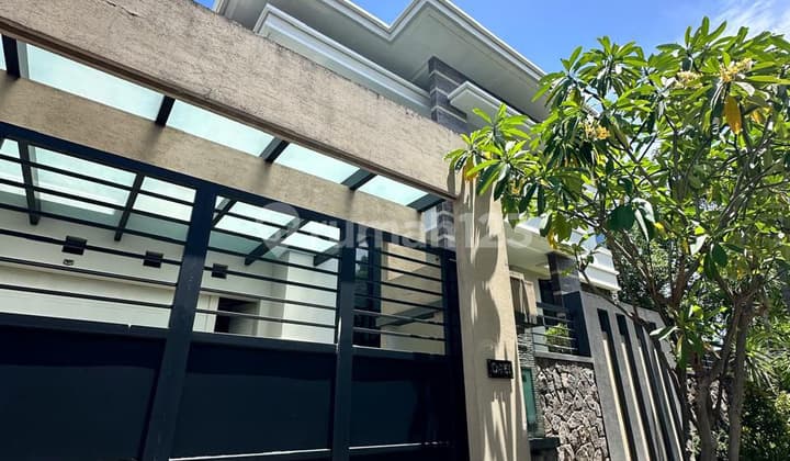 Rumah Mewah Graha Famili Family Pakuwon Bdg Shm Kpr Bank Furnish