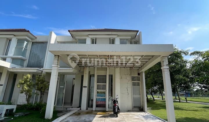 Runah 2 Lantai Grand Pakuwon Siap Huni Jual Murah North Victoria
