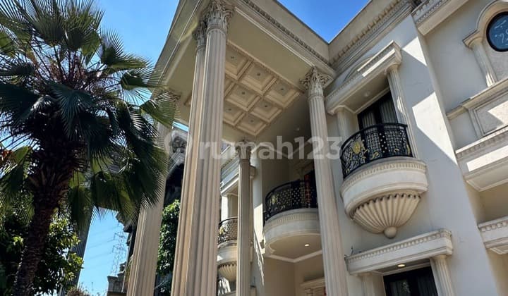 Rumah Klasik Classic Pakuwon Indah Surabaya Shm Siap Huni Kpr