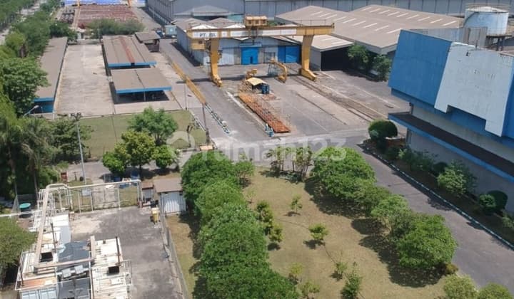 Gudang Bangunan Ex Pabrik Kawasan Industri Gresik Proses Bank