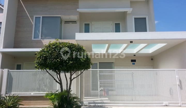 Rumah 2 Lantai Siap Huni Citraland Utama Depan Shm Bisa Kpr Bank