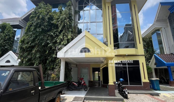 Ruko Murah 3 Lantai Hr Muhammad SHM bisa KPR Appraisal Bagus