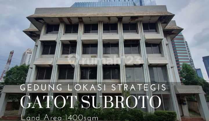 4-Storey Strategic Building in Gatot Subroto Area, South Jakarta