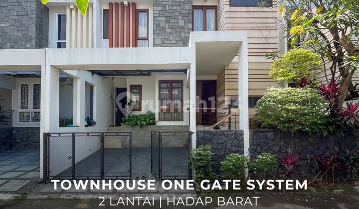 For Sale / Dijual Townhouse Antasari Cipete, Jakarta Selatan Dalam Cluster One Gate System - Ocasa4960