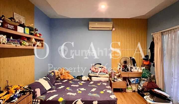 Rumah Bagus Akses Strategis Jalan Lebar Bebas Banjir Dalam Komplek One Gate di Lebak Bulus, Jakarta Selatan