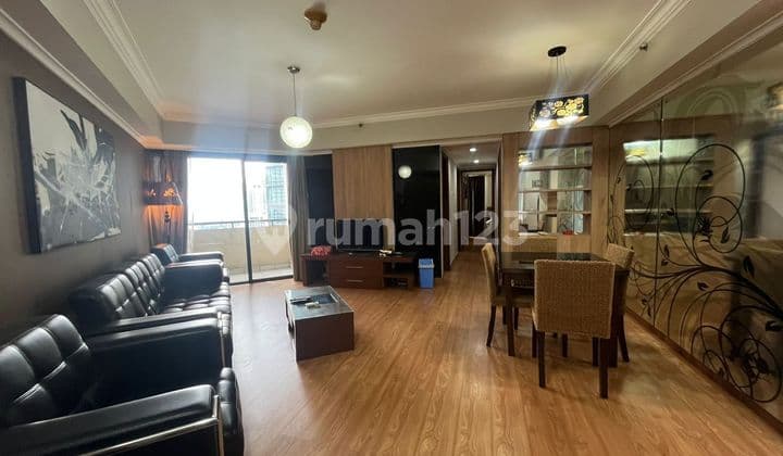 Disewakan Apartemen Sudirman Tower Condominium 3Br