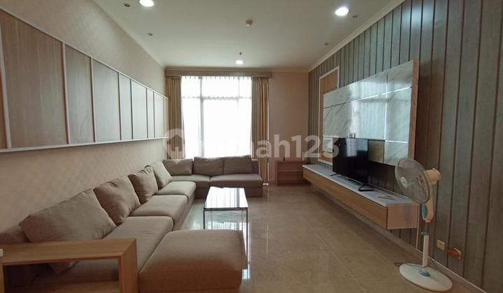 For Rent Apartement Senayan Residence 3BR Private Lift