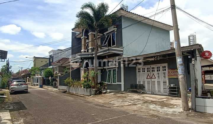 DIJUAL RUMAH PURI DEMANG RAYA JALAN DEMANG LEBAR DAUN PALEMABANG