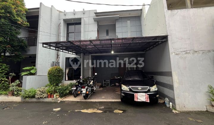 Dijual Rumah 2 Lantai Siap Huni Pejaten Barat Pasar Minggu Jakarta Selatan