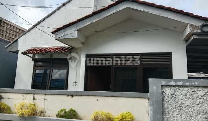 Dijual Rumah Kawasan Mapan Bintaro - Pjmi Tangerang Selatan