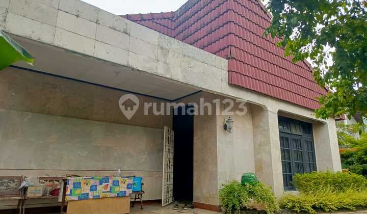 DIJUAL RUMAH BESAR FURNISH DEKAT KAMBANG IWAK PALEMBANG