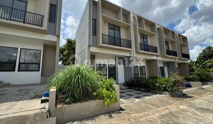 Dijual 6 Rumah Baru Jalan Soekarno Hatta Palembang