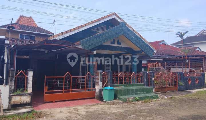 Dijual Rumah Tengah Kota Jalan Sukabangun 1 Palembang