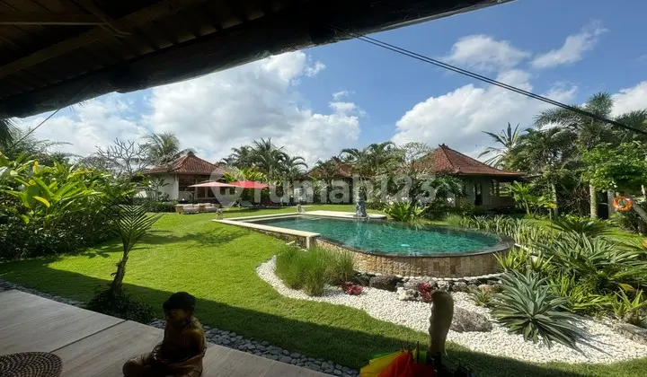 Dijual villa komplek 6 building view sawah 360° view sawah