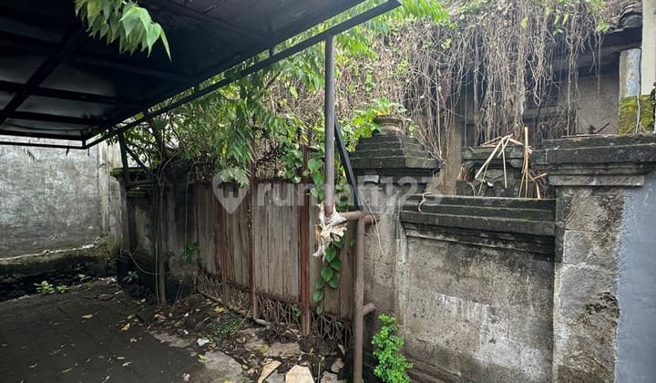 Di Jual Lahan Isi Bangunan Rumah Terbengkalai Di Kerobokan