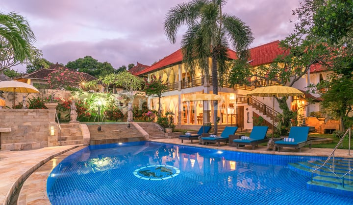 T04 Dijual Retreat Mewah di Central Lovina