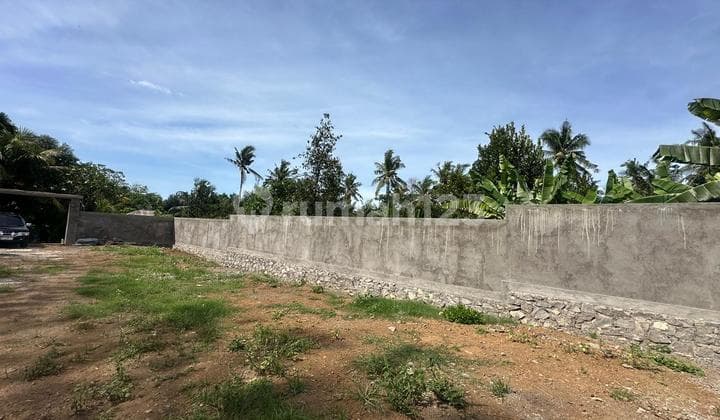 L08 - Land for Sale in Kaliasem 900M2 Flat