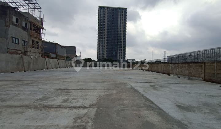 Lahan Kosong Siap Pakai Cocok Untuk Gudang Mobil di Narogong Bekasi