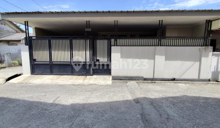 Dijual Rumah Dan Warung Strategis di Duren Jaya Bekasi Timur