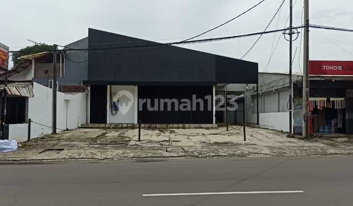 Disewakan Ruko Luas Pinggir Jalan Raya Strategis di Jatiwaringin Bekasi