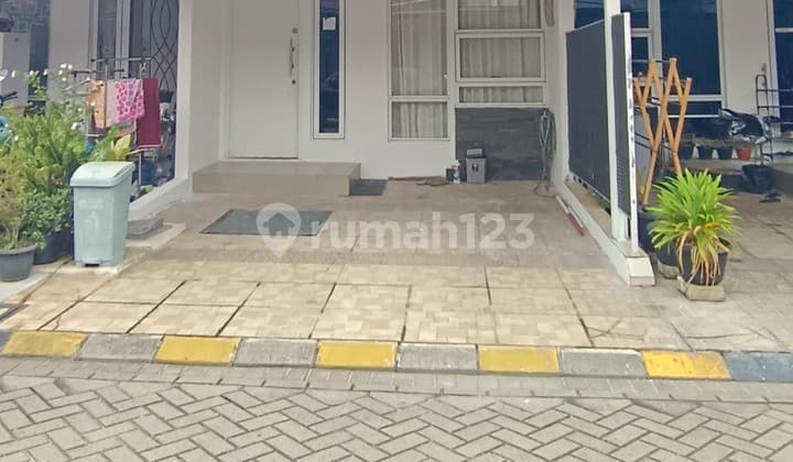 Dijual Rumah 2 Lantai di Cluster Grand Galaxy Bekasi Depan Mall, Bebas Banjir, 2 Kamar
