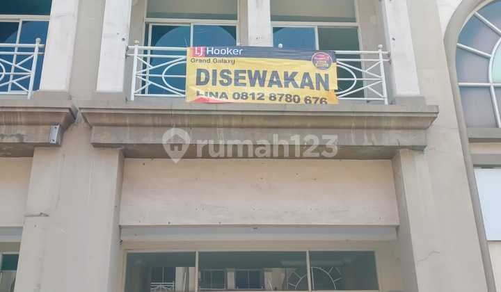 Disewakan Ruko 3 Lantai di Grand Galaxy City Bekasi