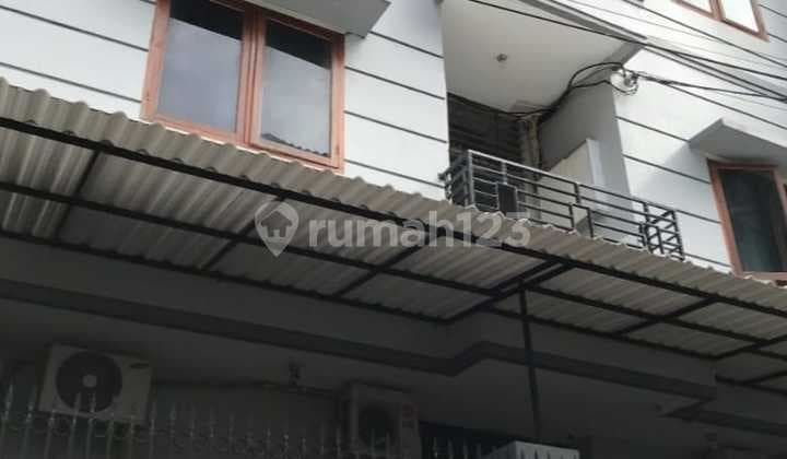 Rumah Kost 30 Kamar TERISI PENUH di Kebon Kacang Jakarta Pusat