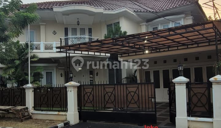 Rumah Mewah Semi Furnished Dalam Komplek Elit Lebak Bulus, Jaksel