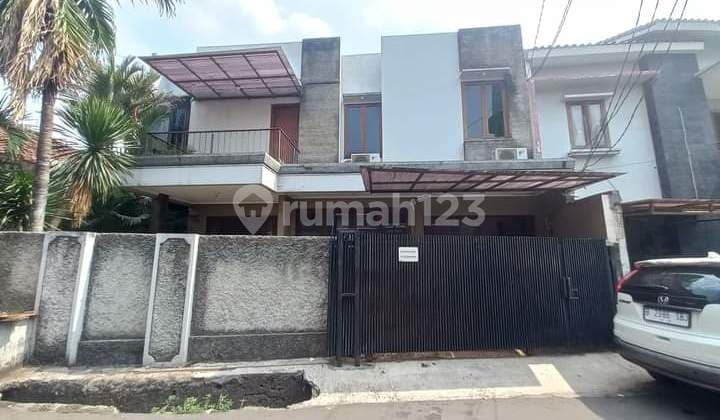 Dijual Rumah Bagus 3 Lt M U R A H Jl. Bangka, Jakarta Selatan