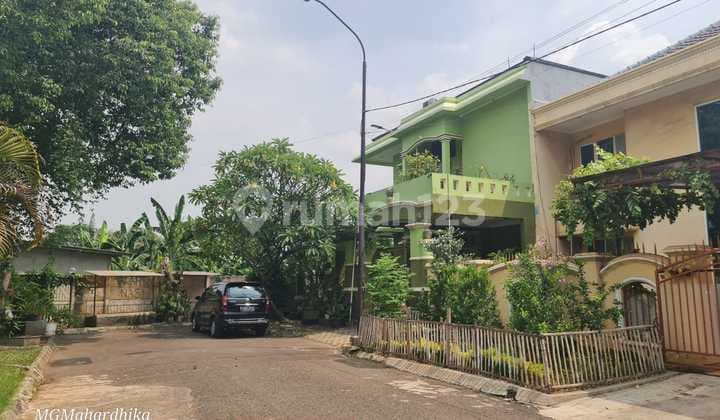Rumah Bagus Dalam Komplek Modern, Ujung Menteng, Pulogebang