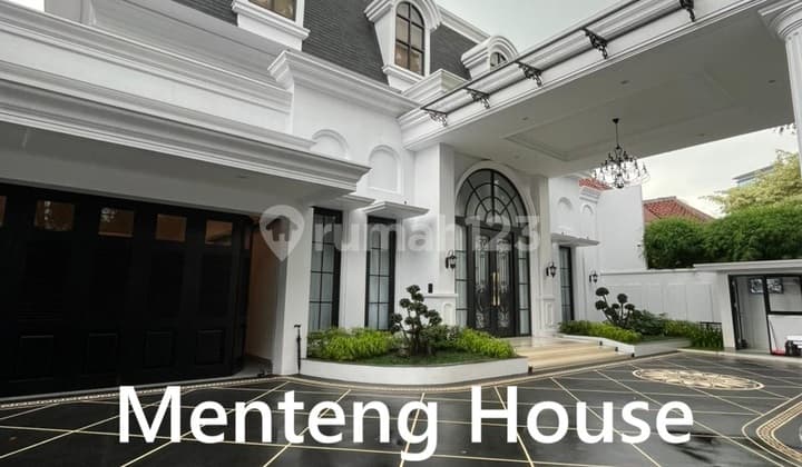 Rumah Super Mewah Design Klasik Modern di Menteng, Jakarta Pusat