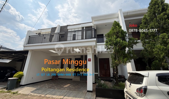 Rumah Cantik 2 LT di Cluster Poltangan, Pasar Minggu, Jakarta Selatan