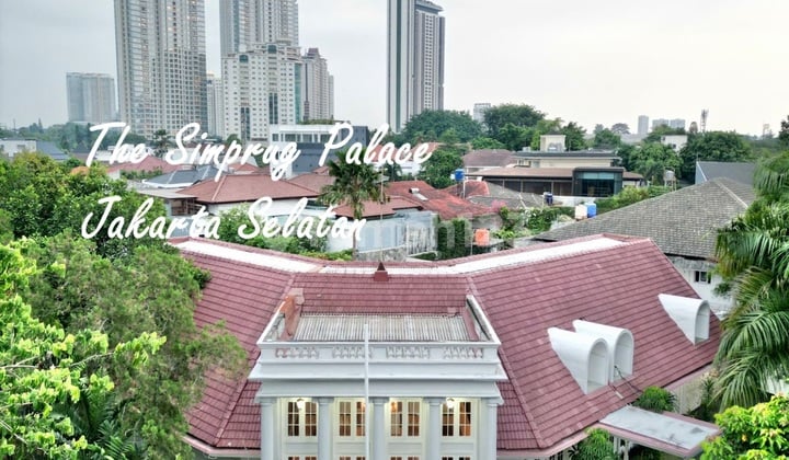 The Luxury Simprug Palace House Near Senayan, Jakarta Selatan
