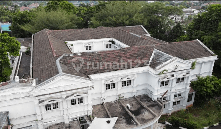 Gedung Ex Sekolah Hitung Tanah Terluas Bawah NJOP Jl. Kemang Timur, Jakarta