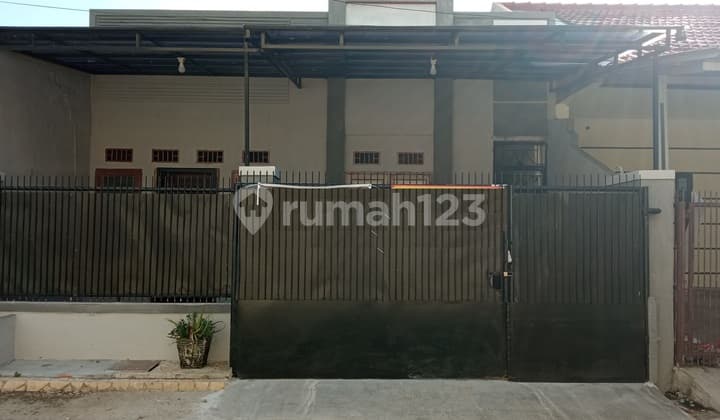 Rumah di Harapan Indah Bekasi